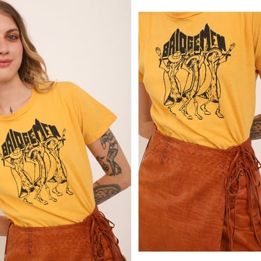 Vintage 1980s 80s Bridgemen Drum Corps New Jersey Vinyl Print Graphic Single Stitch T-Shirt 