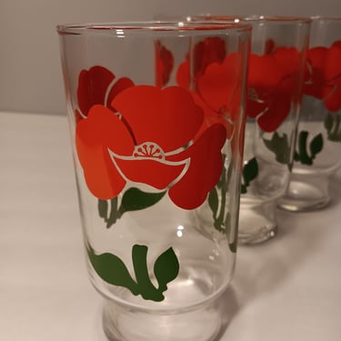 Red Poppy Drinking Glasses Set of 4 