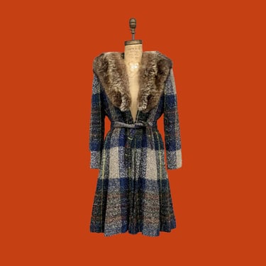 Vintage Coat Retro 1970s Plaid Print + Nubby Wool + Boucle + Fur Collar + Waist Tie + Cold Weather + Womens Apparel 