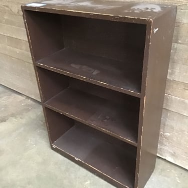 Old Lil’ Open Bookshelf (Tacoma)