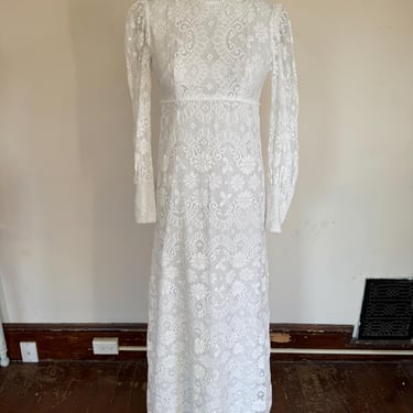 Long-Sleeved White Cotton Lace Maxi-Dress by Lanz - 1970s 