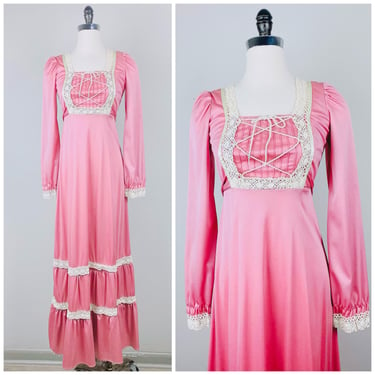 1970s Vintage Pink Pantel Lace Trim Prairie Dress / 70s / Seventies Lace Up Front Sweet Romantic Maxi Gown / Size Small 