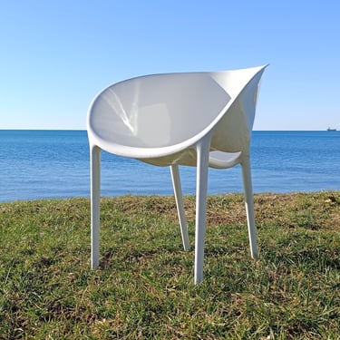 Contemporary Soft Egg Side Chair by Philippe Starck for Driade / vintage / retro / French designer 