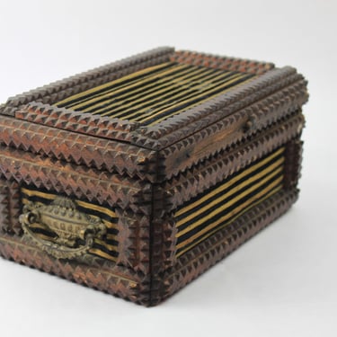 Antique Tramp Art Hinged Wood Presentation Box Velvet Panels 