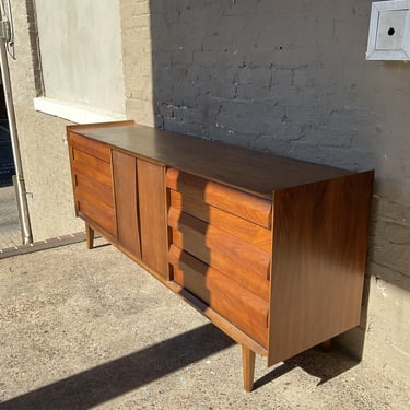 Lane MCM Walnut Nine Drawer Chest