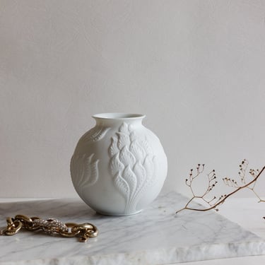 vintage german Kaiser bisque spherical vase