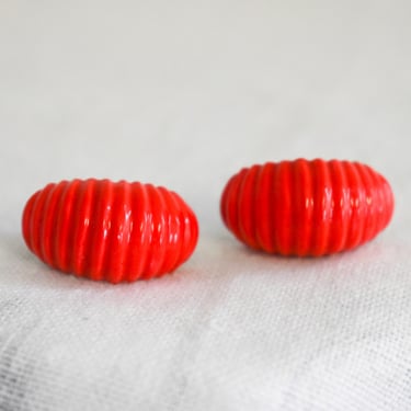 Vintage Red Enamel Ribbed Clip Earrings 