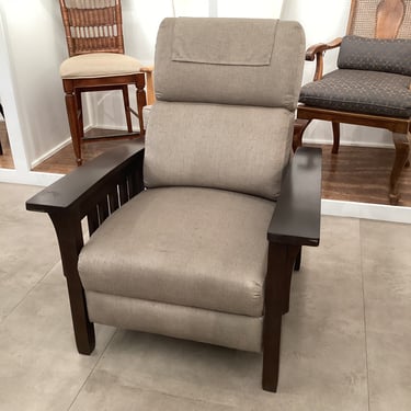 Ethan Allen Pushback Recliner