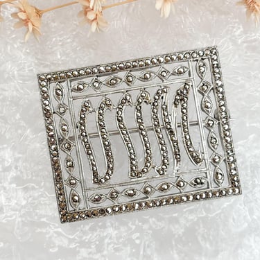 Vintage Natural Marcasite Adorned "VVM" Art Deco Style Rectangular Shaped Brooch Pin 