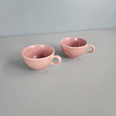 Set of 2 Russel Wright Iroquois Casual China Shell Pink Tea Cups 