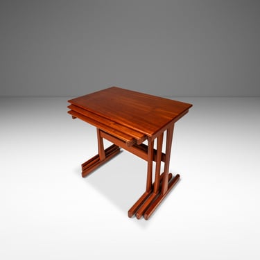 Set of Three ( 3 ) Danish Mid-Century Modern Nesting Tables in Teak by Kai Kristiansen for Vildbjerg Møbelfabrik, Denmark, c. 1960s 