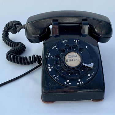 Vintage Rotary Desktop Telephone in Black