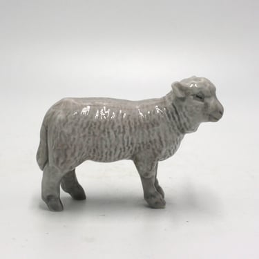 vintage Bing & Grondahl lamb figurine 2171 1987 