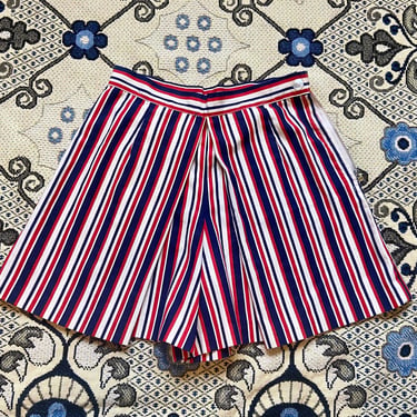 Vintage 70s Red White Blue Pleated Side Zip Short Shorts XS Small by TimeBa