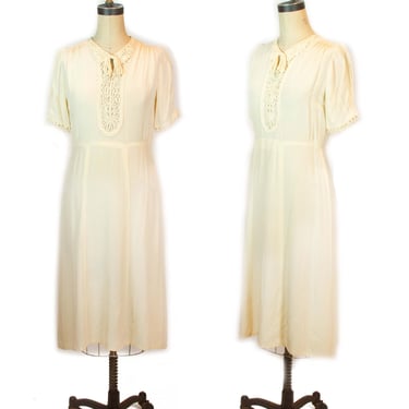 1930s Dress ~ Soutache Trimmed Ivory Rayon Scallop Puff Sleeved Dress 