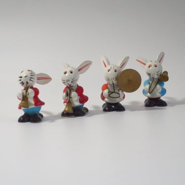 True Vintage Miniature Wood Bunnies, Kitsch Musician Gift, MCM Spring Cottage Decor 