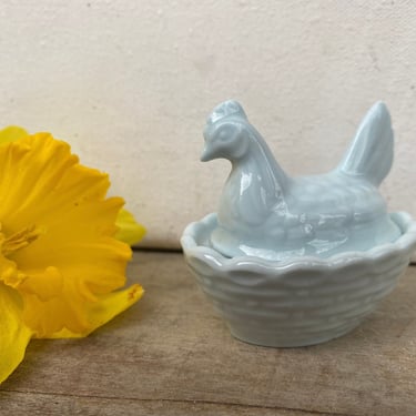 Vintage 60's Mini Ceramic Chicken Box, Light Blue, Trinket Box, Ring Box, Easter Decor 