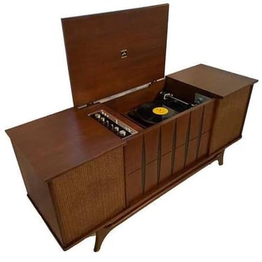Mid Century RCA Console with record player + bluetooth 