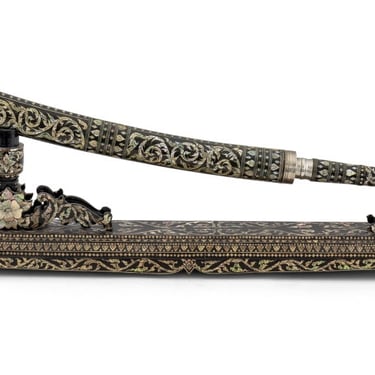 Southeast Asian Mother-of-Pearl Inlaid Dha Sword