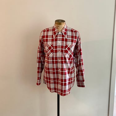 Compass vintage flannel shirt red, white. black plaid. Size M 