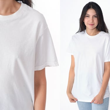 Plain White T-Shirt Y2K Crew Neck Tshirt Undershirt Retro Basic Tee Simple Layering Thin T Shirt Cotton Blend Vintage 00s Medium M 