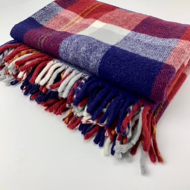 Vintage FARIBO Throw Blanket - Stadium Blanket - Milled in Faribault, Minnesota - Washable - 60 Inches x 49 Inches 