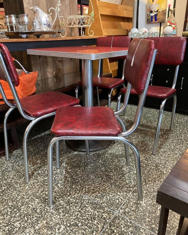 Formica top table and chrome and vinyl chairs. Miss Pixies 14th