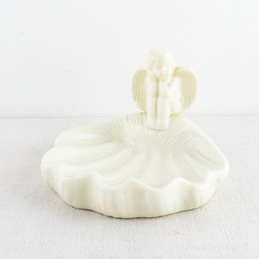 Vintage Ceramic Shell and Cupid Soap Dish, Shell Shaped Off White Ceramic Soap or Jewelry Holder with Winged Cherub 