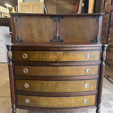 Antique Royal Furniture Co. Dresser With Top Jewelry Box 44.5” X 38” X 21”