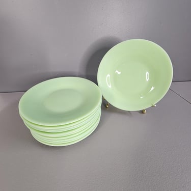 Jadeite Plate 8.25