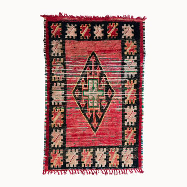 Vintage Moroccan Rug | 3’5” x 5'3”