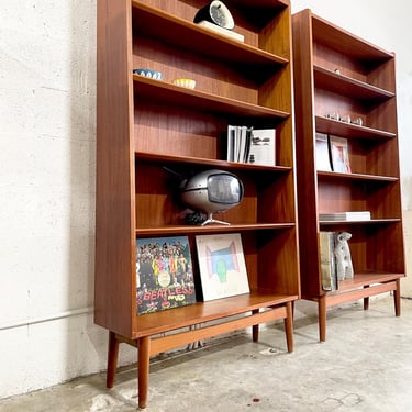 Danish Mid Century Modern Bookcase 