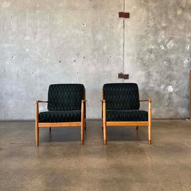 Mid Century Modern Pair of Swedish Lounge Chairs by Folke Ohlsson