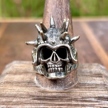 Biker Skull Ring Mens Vintage Spiked Skull Head Hollow Eyes Silver Motorcycle Gang 