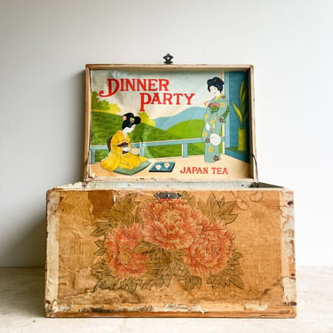 Japanese Tea Box Tin Lined Wood Crate with Lid Lithograph Japanese Art 1930s Advertising Dinner Party Chinoiserie Asian Japan Wood Box 