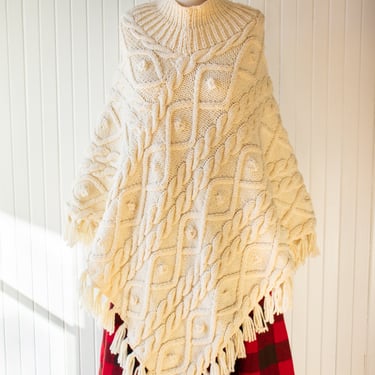 Vintage Cream Cable Knit Wool Poncho Large