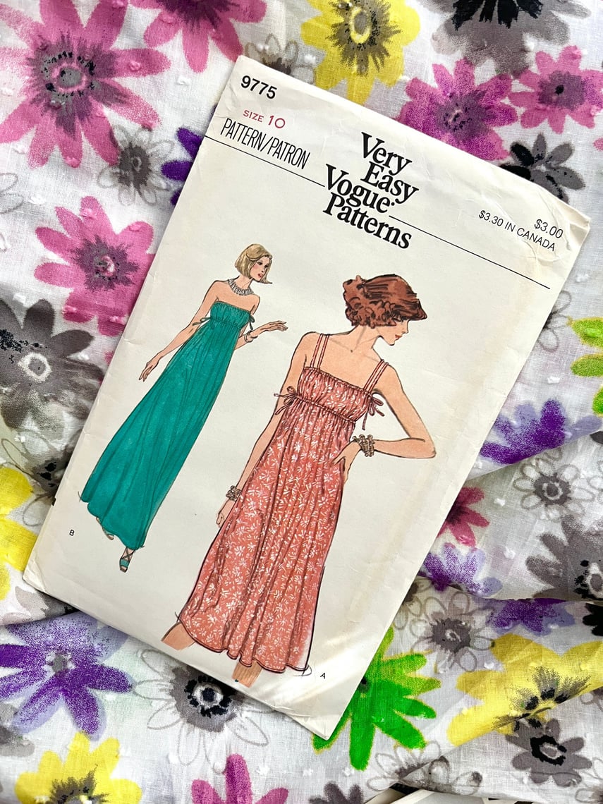 Vintage Sewing Pattern, 70s Wide Leg Pants, Shorts, Sun Dress