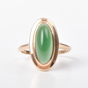 Vintage Oval Cabochon Green Chrysoprase 14K Gold Ring, Green Stone Vintage Gold Statement Ring, Size 5 1/4 Scant 