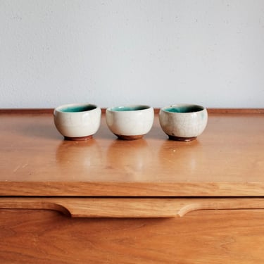 Set of 3 Ceramic bowls or cups two toned 