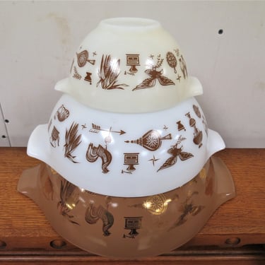 Pyrex Bowl Set | Vintage Pyrex Early American Cinderella Mixing Bowls Set Brown/Gold/White 1960's 