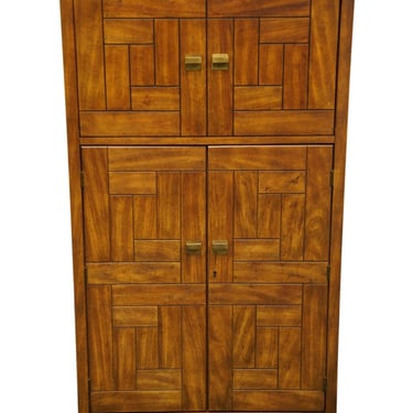 DREXEL Woodbriar Collection Rustic European 28" Bar / Liquor Cabinet 