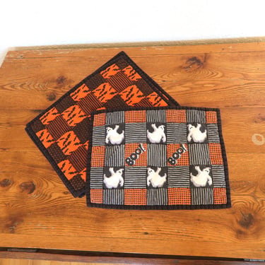 Vintage Halloween Placemats Set of 4 Quilted Block Pattern 