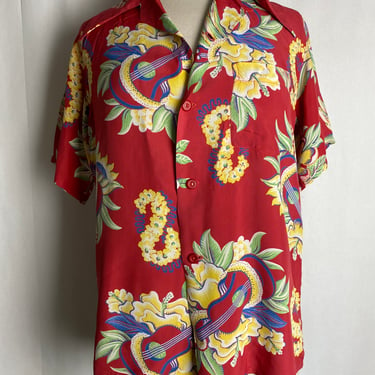 Vintage 1940’s- 1950’s Rayon Hawaiian shirt~ beautiful cold rayon tiki Pinup unisex style wide collar California Hawaiianna Men’s SMALL 