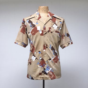 Vintage 1970s Short Sleeve Disco Shirt, Khaki Polyester Abstract Print Hipster Shirt, 42