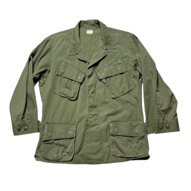 Vintage 1970s Vietnam War US Army Jungle Fatigue Jacket ~ Medium Short ~ Slant Pockets ~ Rip Stop Cotton Poplin 