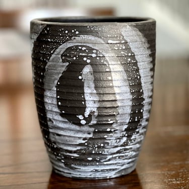 VINTAGE: Signed Studio Pottery Vase - HENRY Signed - Gray Black Vase - SKU 