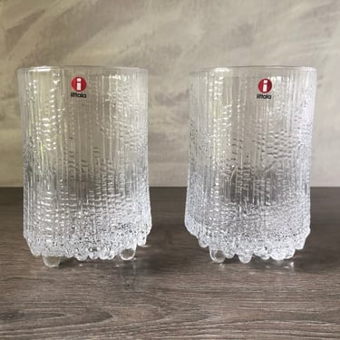 Iittala Ultima Thule Set of Two Highball Glasses Designed by Tapio Wirkkala, Finnish, Made in Finland 