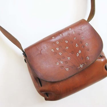 70s Tooled Leather Purse - Vintage 1970s Brown Satchel Shoulder Bag - Floral Stamped Leather Bohemian Hippie Bag 