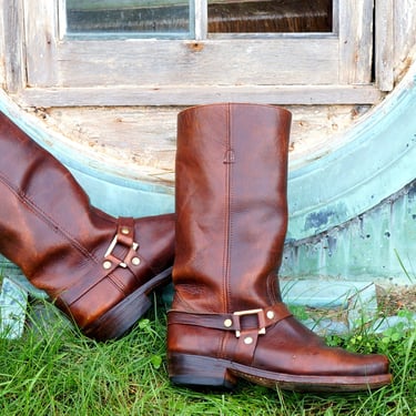 Harness Boots • 8.5D US Men • 1970s • Motorcycle / Biker / Riding Boots • Brown • Leather • Welted Sole & Heel • Square Brass Rings • Spain 
