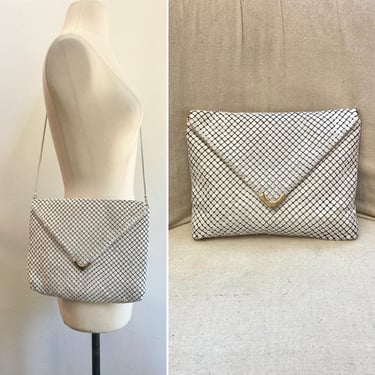 Vintage 70s Envelope Clutch Purse / White CHAINMAIL + Gold Detail / Hidden Strap Converts to Crossbody or Shoulder Bag 